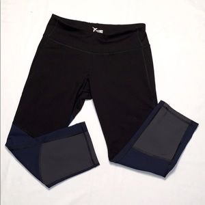 Old Navy Active Capri Leggings Size M Color Block